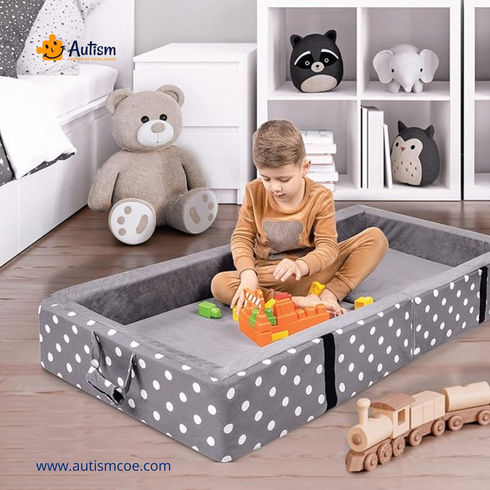 Portable Folding Toddler Cot with Washable Sheet